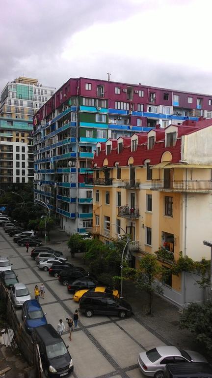 Apartament Gia บาทูมิ ภายนอก รูปภาพ