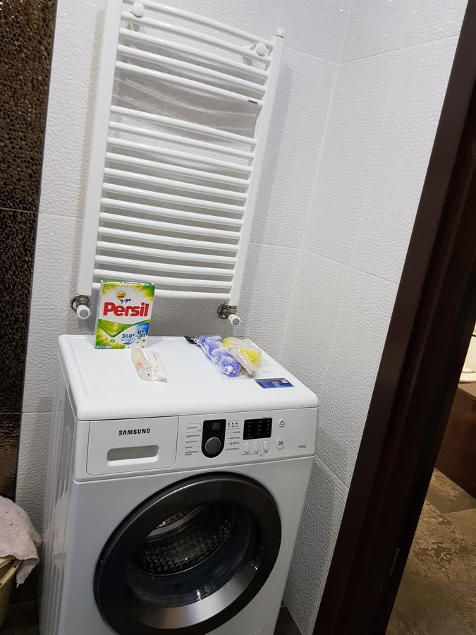 Apartament Gia บาทูมิ ภายนอก รูปภาพ